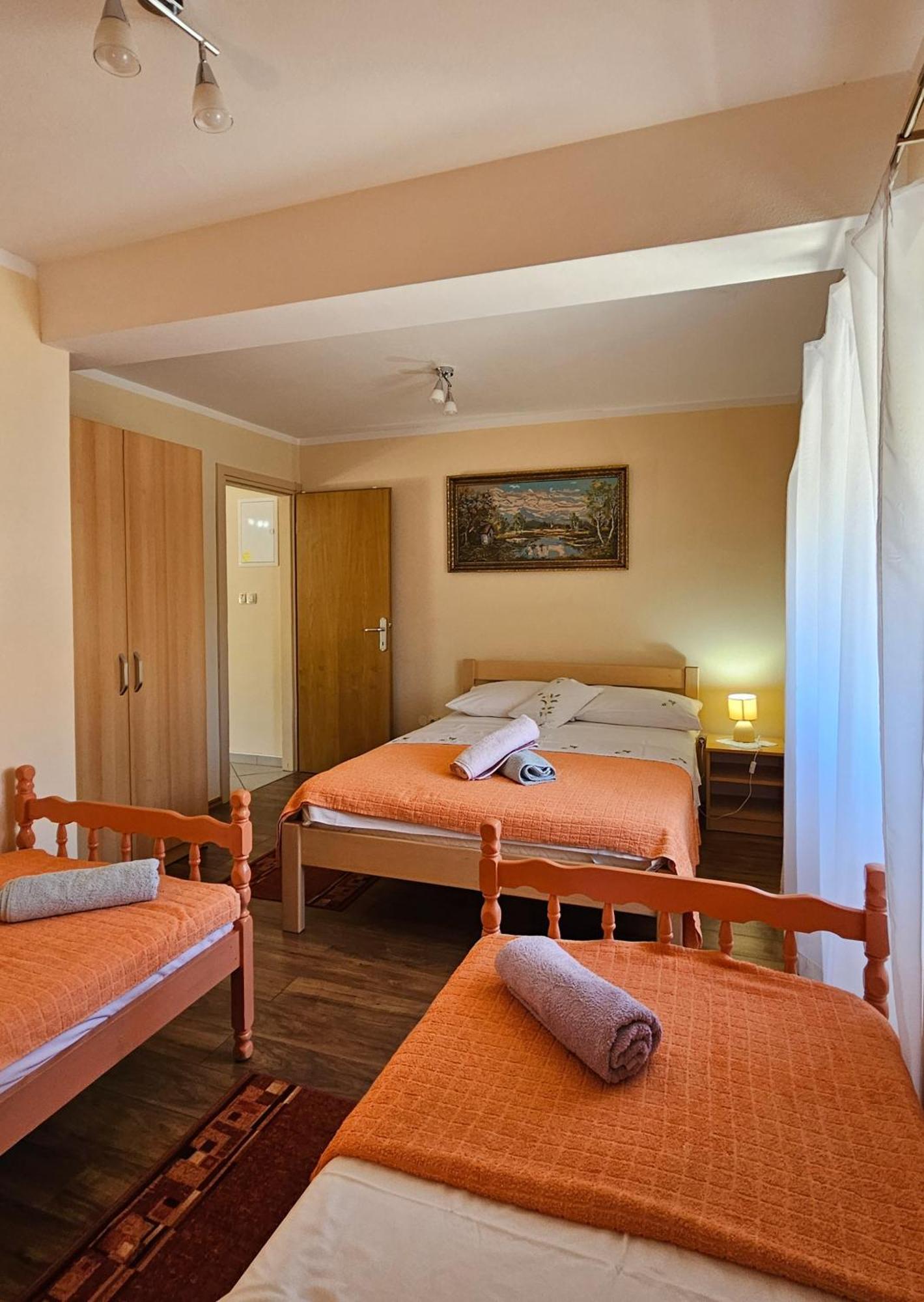 Apartman Petra Vrh  Ngoại thất bức ảnh